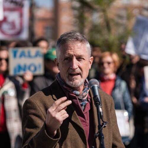 Más de 800 organizaciones sociales y medioambientales firman un manifiesto de apoyo al científico Fernando Valladares