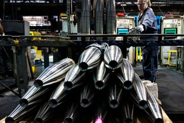 EEUU alega «falta de stock» para congelar el envío a Ucrania de material indispensable para su defensa