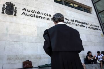 El descuento salarial a los jueces y fiscales en huelga sigue en el aire tras la primera jornada de protesta