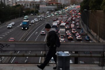 Hallada una fuerte conexión entre contaminación atmosférica y cáncer de pulmón en no fumadores