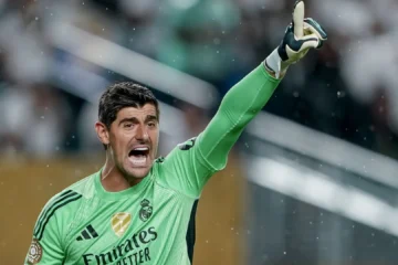 Courtois responde a las críticas al Mundial de Clubes: &quot;Si crees a cuatro tuiteros que creen que el nivel es una mierda…&quot;