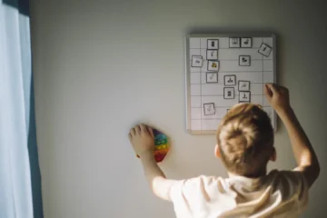 Un estudio revela por qué la mayoría de casos autismo se dan más en niños que en niñas