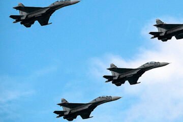 Juegos de guerra en el Caribe: Maduro y Trump miden con cazas su fuerza militar