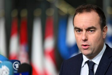 Macron nombra como nuevo primer ministro francés al titular de Defensa Sébastien Lecornu