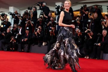 Las estrellas del festival de Venecia brillan cada vez más pero hablan cada vez menos