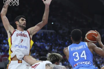 Debacle de España: eliminada en la primera fase del Eurobasket tras caer ante Grecia con una remontada que se quedó a medias