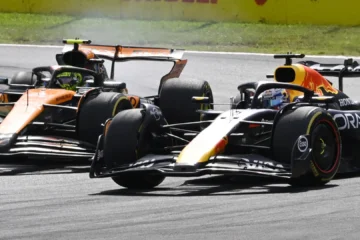 Verstappen recupera su corona en plena guerra fría de McLaren y Aston Martin deja tirado a Alonso