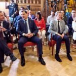 Page defiende la quita del Gobierno y aconseja a los presidentes del PP que sean “autónomos”