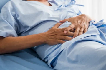 Estas son las dos razones por las que el cáncer de colon crece más rápido en los adultos jóvenes, según un reciente estudio