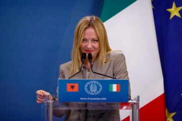 La coalición de Meloni propone un impuesto sobre el oro para recaudar hasta 2.000 millones más en los Presupuestos