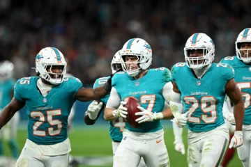 Los Miami Dolphins ganan el partido de NFL en el Santiago Bernabéu en una cardiaca prórroga ante los Washington Commanders