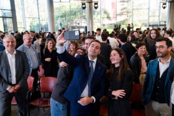 El Gobierno vasco, Kutxabank, BBK y Teknei compran Ayesa Digital por 480 millones de euros