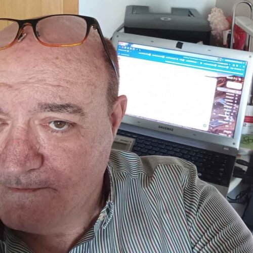 Rafael Arenas Montavá convierte la introspección en poesía viva