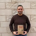 Carlos Gullón Calvo consolida su pulso narrativo con una novela negra que no da tregua