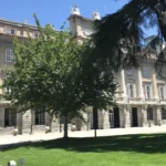 Inquietud entre los vecinos del palacio de Liria, casa de los Alba, desalojados para hacer pisos turísticos