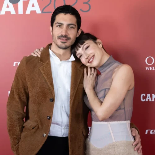 La historia de amor de Úrsula Corberó y Chino Darín: del rodaje que los unió al inminente nacimiento de su primer hijo
