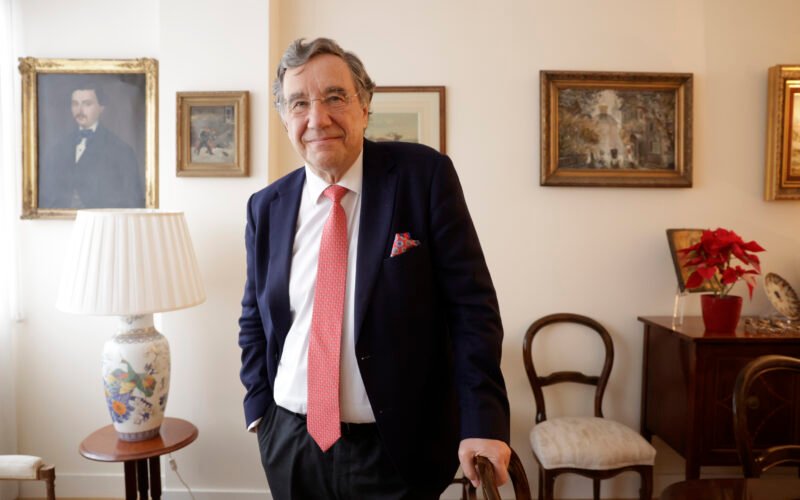 Ángel Losada, ex embajador español en Irán: «La respuesta a un ataque de EEUU sería brutal. Jamenei no es Maduro e Irán no es Venezuela»