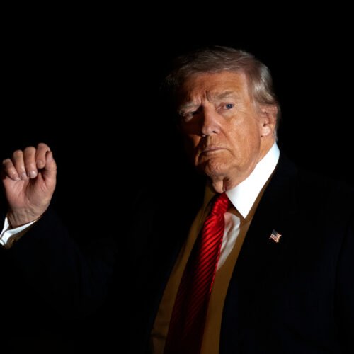 Trump anuncia aranceles del 10% para varios países europeos por mandar tropas a Groenlandia: «Son juegos peligrosos»