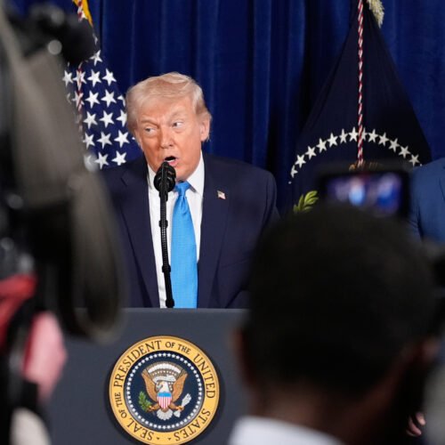 El Pentágono define sus nuevas prioridades: «apoyo limitado» a sus aliados europeos y mucha presión