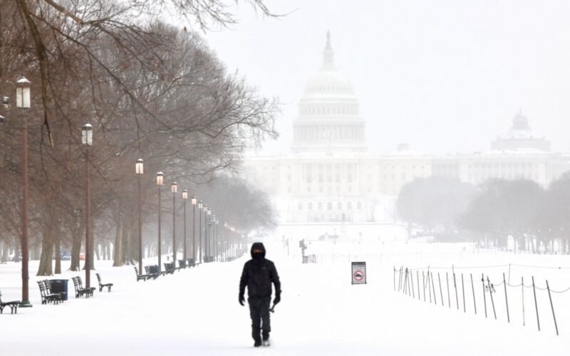 La tormenta invernal «catastrófica» Fern deja sin luz a 850.000 hogares estadounidenses