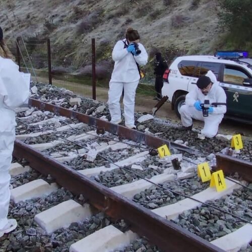 La investigación de Adamuz se centra en el carril nuevo seccionado y su soldadura con otro raíl en uso