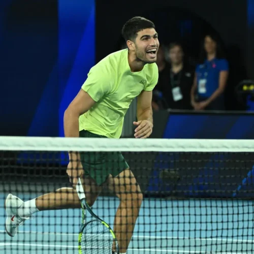 Carlos Alcaraz pierde ante Maria Sakkari el One Point Slam y el amateur Jordan Smith gana más de medio millón de euros