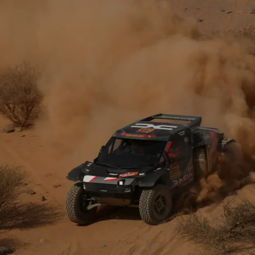 Adiós a las opciones de los españoles en el Dakar: Nani Roma cede ante Al-Attiyah, que sentencia, y Schareina solo asegura el podio