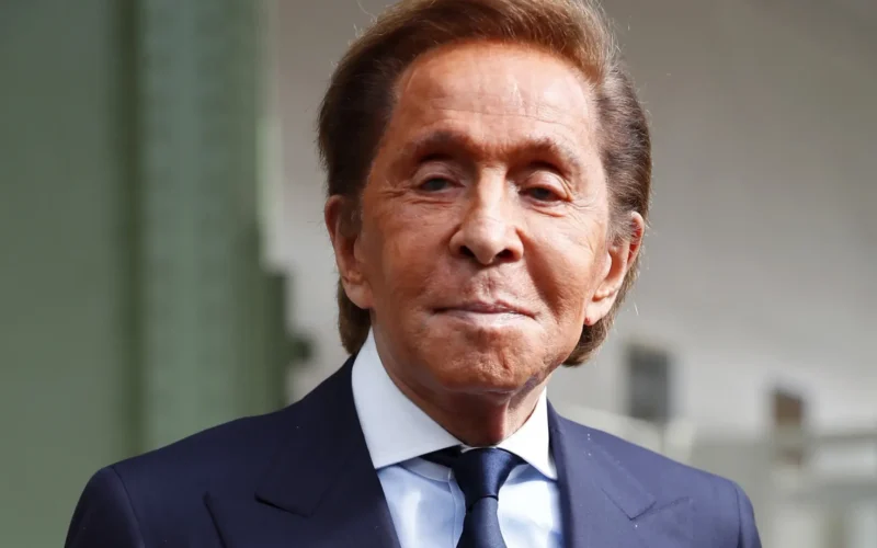 Donatella Versace, Carla Bruni, la familia Armani… las reacciones a la muerte de Valentino: «Fue un verdadero maestro»