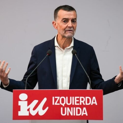 Maíllo llama a superar Sumar y pide desmarcarse del PSOE en el Gobierno