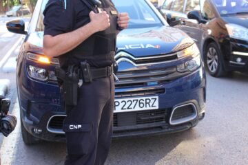 Detienen a un policía nacional por agresión sexual a una agente en prácticas en Valencia