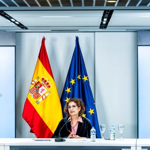 El Gobierno fía a los socios de la investidura la nueva financiación mientras mantiene la  presión al PP