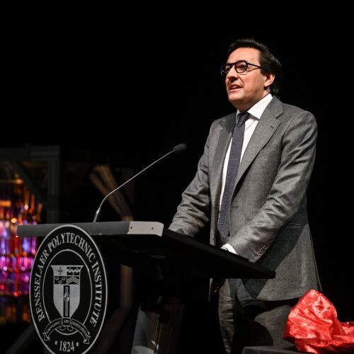 Darío Gil, el español al frente del mayor programa científico de Trump: “El lema ‘América primero’ no significa América sola”