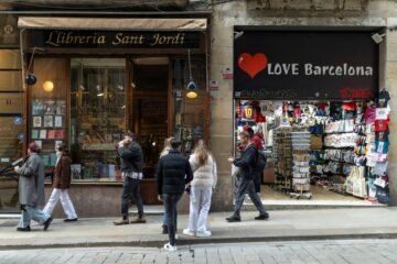 La nueva ola de gentrificación y turismo amenaza a las librerías: “A los propietarios no les importa el contenido social de los comercios”