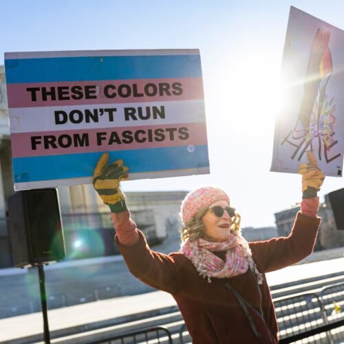 Seis de cada diez personas trans y no binarias han sufrido violencia física o sexual a lo largo de su vida