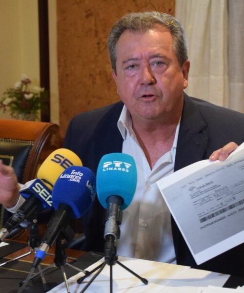 El PSOE apoya ahora el indulto parcial del exalcalde de Linares condenado por cobrar sobresueldos