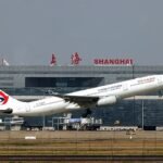 Desde la guerra en Irán, que ha roto (y encarecido) mi puente aéreo entre Shanghai y Madrid hasta la caza de la hacienda británica de los exiliados que huyen de Dubai