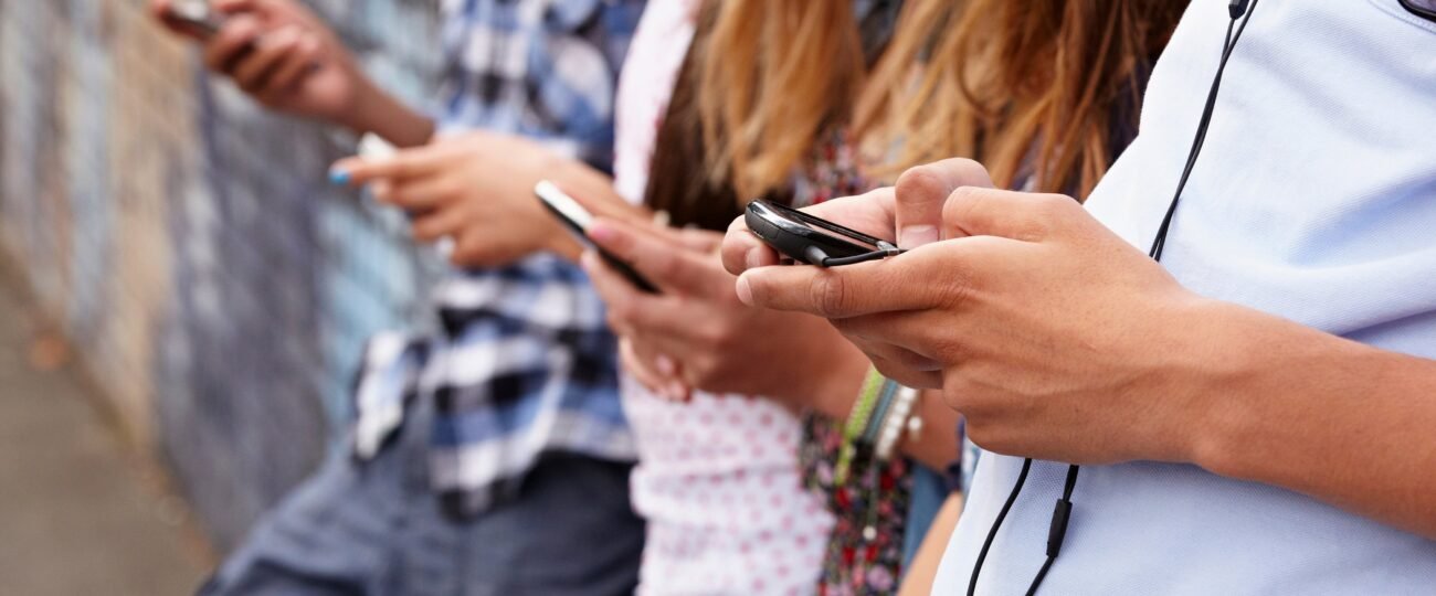 La IA acaba con el anonimato en redes: así de fácil es desenmascarar cuentas con seudónimo