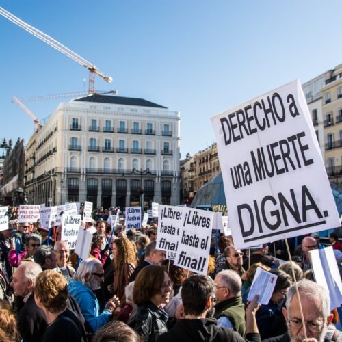 El tribunal de Estrasburgo rechaza paralizar la eutanasia de la joven Noelia, afectada por una paraplejia