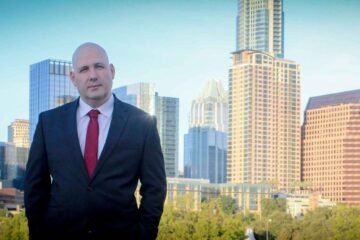 Juan Antonio Lozada expone las grietas del sistema judicial con una obra impactante y necesaria