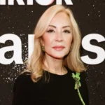 Carmen Lomana destroza a Kiko Rivera por Irene Rosales: «Te ha aguantado de todo, adicciones…»