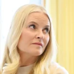 Asociaciones benéficas dan la espalda a Mette-Marit y cancelan su colaboración con ella, por el caso Epstein