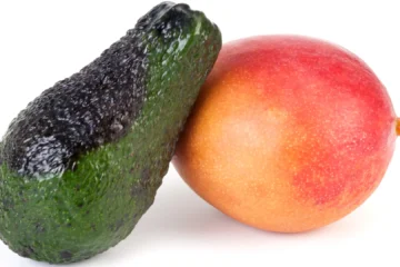 La combinación de frutas que puede mejorar la salud del corazón en tan solo ocho semanas, según un estudio