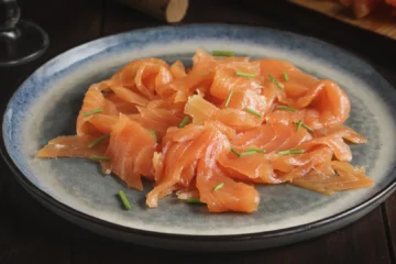 Lidl retira del mercado un lote de salmón ahumado por posible presencia de listeria