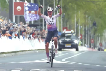 Histórico triunfo de Paula Blasi, primera victoria española en la Amstel Gold Race