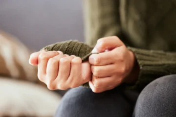 El truco de un psiquiatra para calmar la ansiedad en segundos: «Puedes relajarte, no hay peligro ahora mismo»