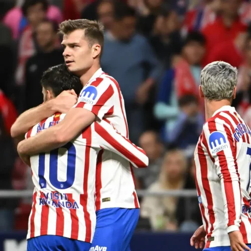 El Atlético de Madrid remonta al Athletic con doblete de Sorloth y ya mira al Arsenal