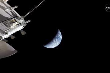 Última hora del regreso de Artemis 2, en directo | La nave Orion completa la última maniobra antes de iniciar la reentrada