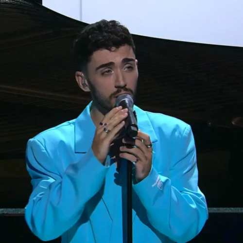 Álex Márquez, de ‘OT 2023’, pide perdón por enseñar en una foto un llavero con la cara de Franco: «Esas llaves no me pertenecen a mí»