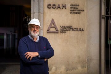 Abogados, aparejadores, arquitectos… en activo con 70 años atrapados por una pensión pírrica: «Soy consciente de que llegará un día en el que mi cuerpo no pueda más. Entonces, a ver cómo vivo con 90 euros»