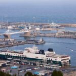 Más de la mitad de las exportaciones españolas siguen en manos de sólo 500 empresas pese a la menor concentración